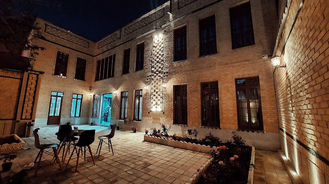 تصویر اول هتل سیمرغ