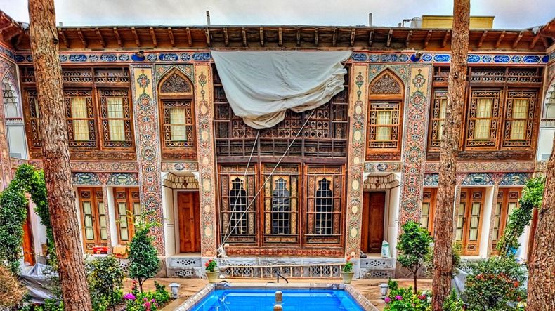 هتل کاخ سرهنگ